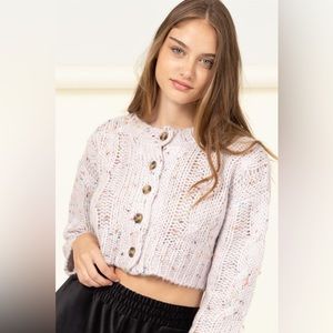 CREW NECK BUTTON DOWN CROP CABLE CARDIGAN SWEATER